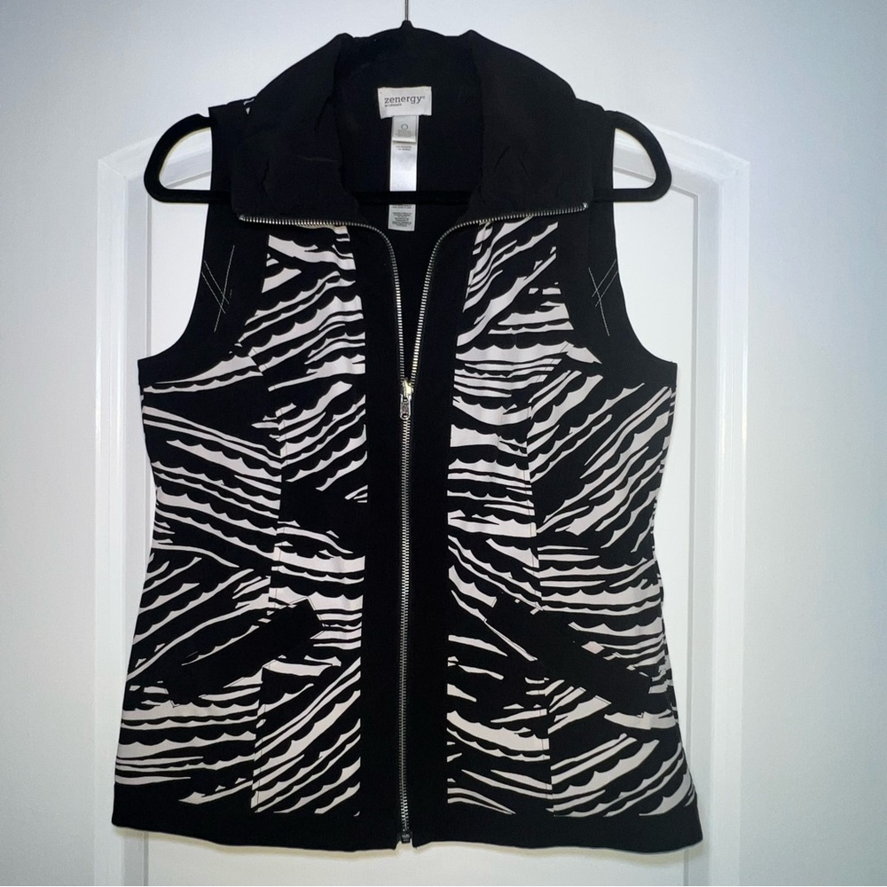Zenergy by Chicos Women's Black White Casual Zip Up Vest Sz Chicos 0/ Women's 4